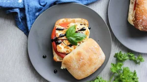 طرز تهیه ساندویچ پنیر کبابی با انواع پنیر