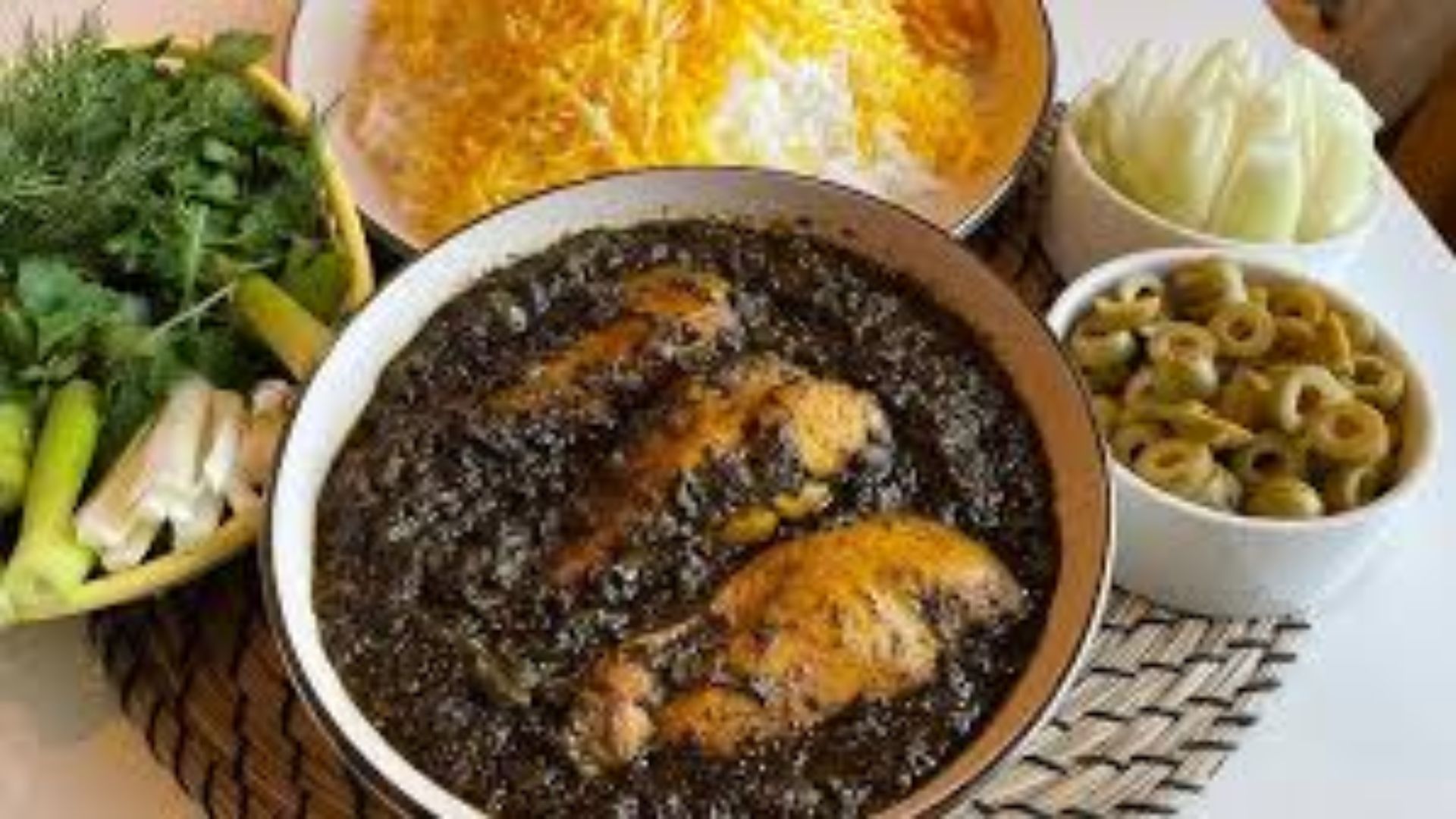 طرز تهیه قلیه مرغ