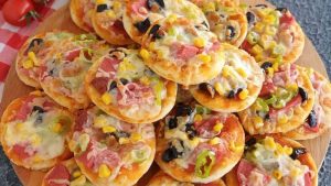 طرز تهیه پیتزا لقمه ای