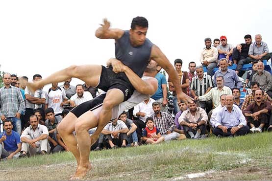 بازی محلی آغوزکا