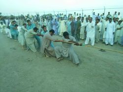 بازی محلی چوب کشی