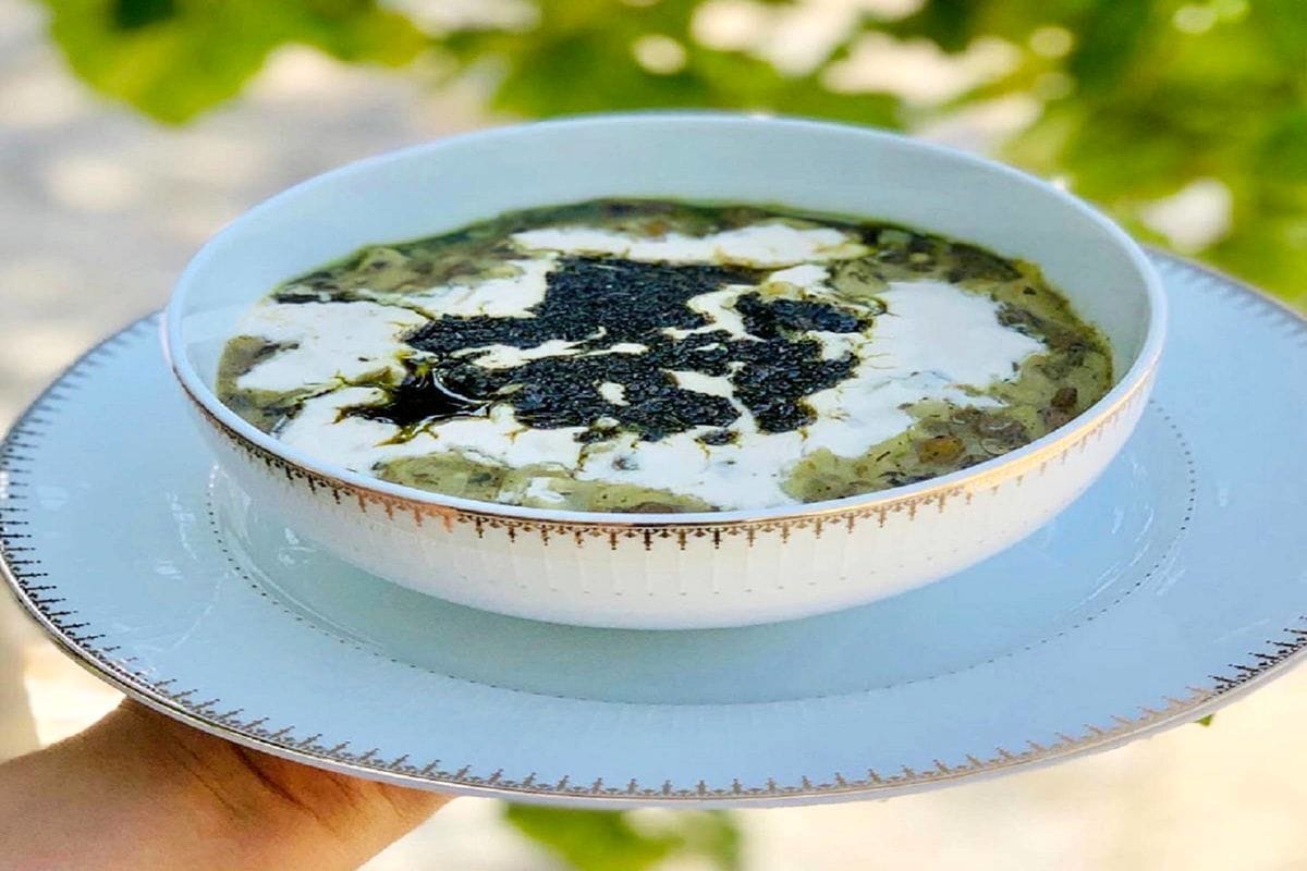 طرز تهیه آش لخشک غذای خوشمزه مشهدی و نکات خوشمزه شدن آن