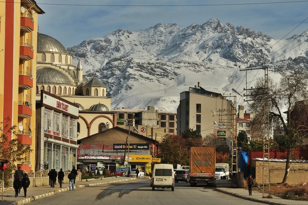 راهنمای جامع گردشگری شهر وان ترکیه و اطلاعات در مورد این شهر زیبا