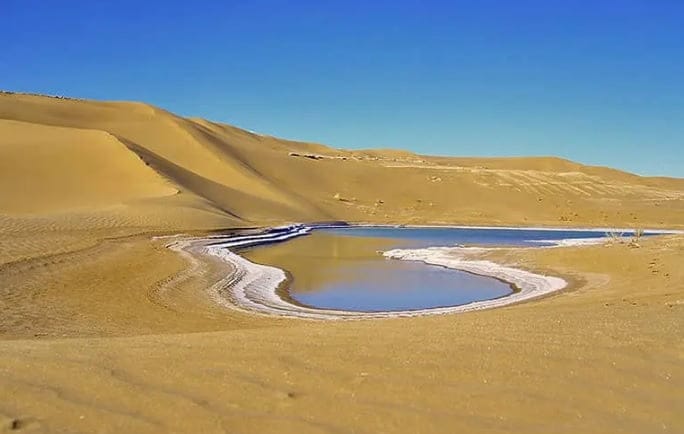 راهنمای سفر به کویر با تجهیزات مورد نیاز؛ معرفی بهترین کویرهای ایران