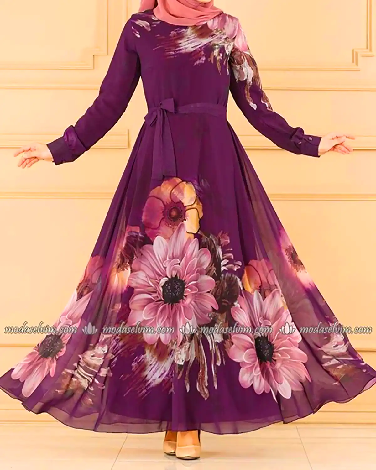 پیراهن مجلسی گلدار