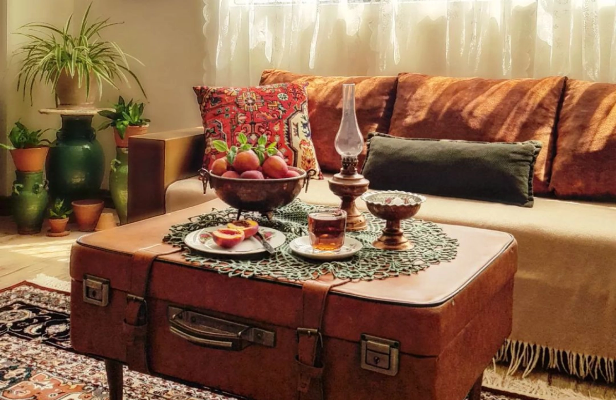 دکوراسیون سنتی؛ راهنمای چیدمان سنتی با صنایع دستی، گل و رنگ های مختلف