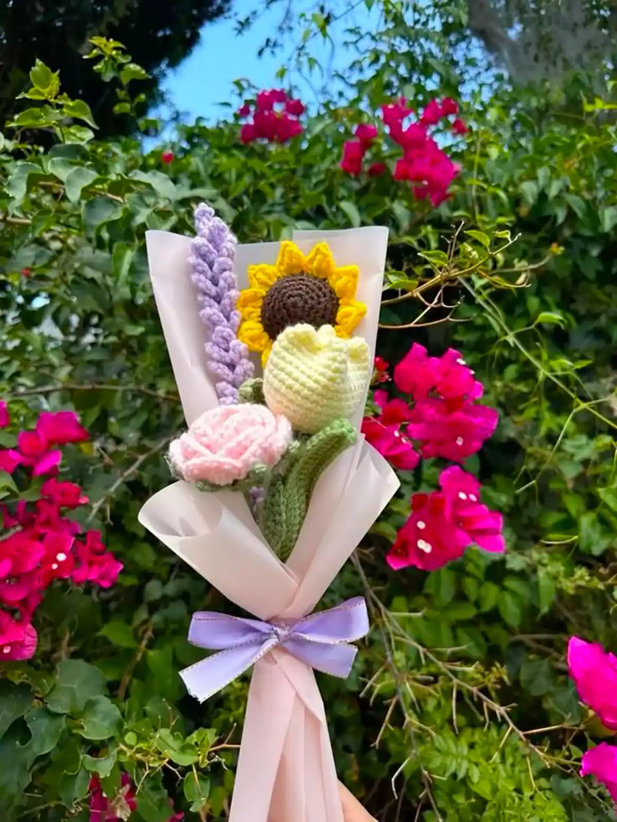 دسته گل بافتنی جذاب و زیبا