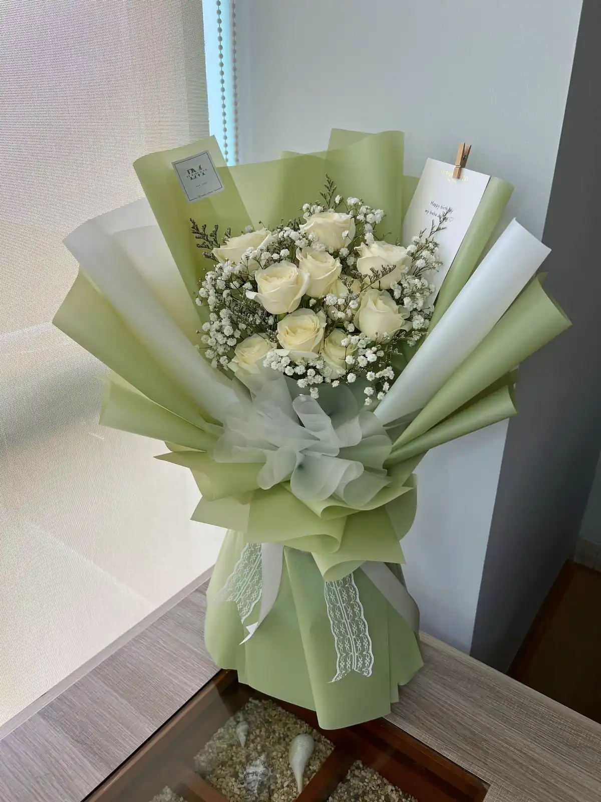 دسته گل ترند و لوکس هدیه