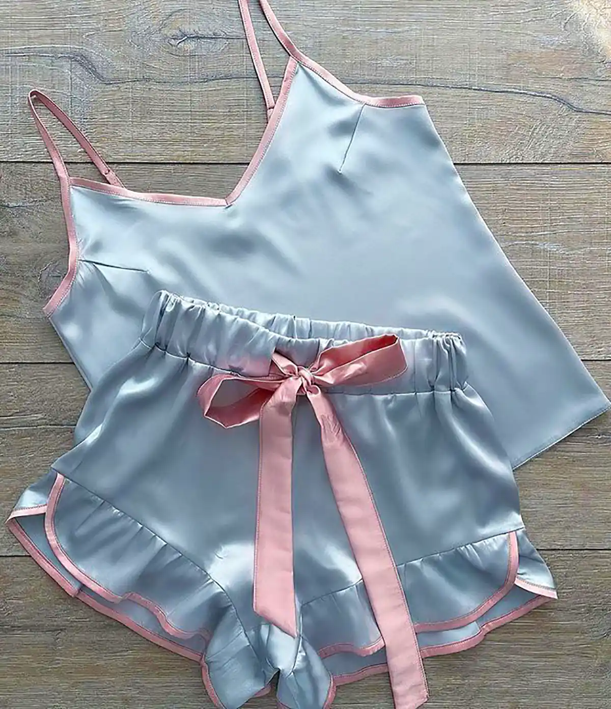 لباس خواب زنانه ساتن