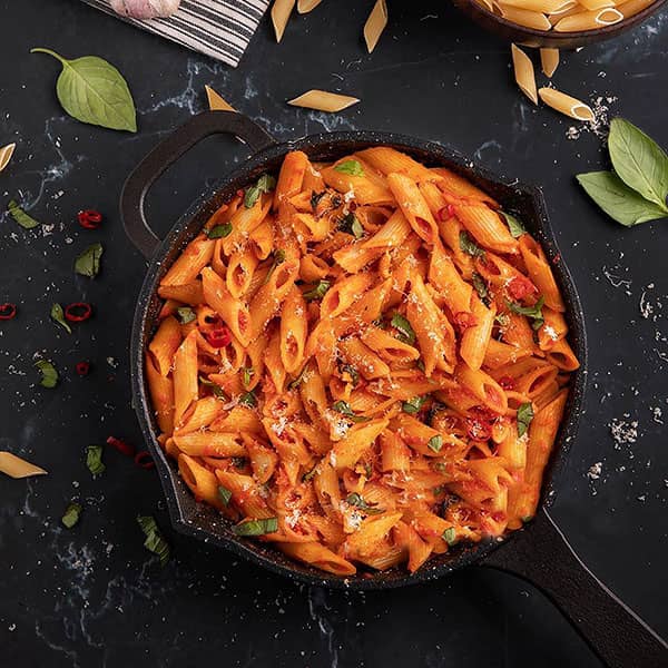 اسپاگتی با سس قارچ و گوجه