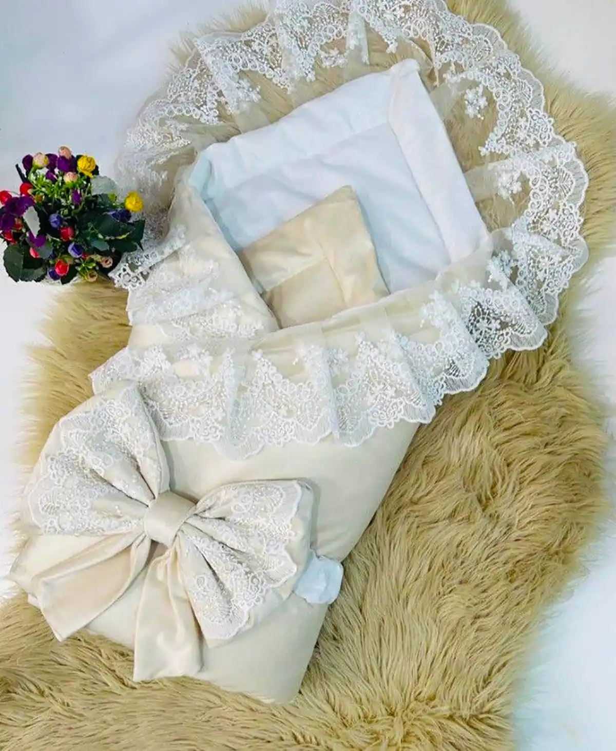 قنداق فرنگی نوزاد