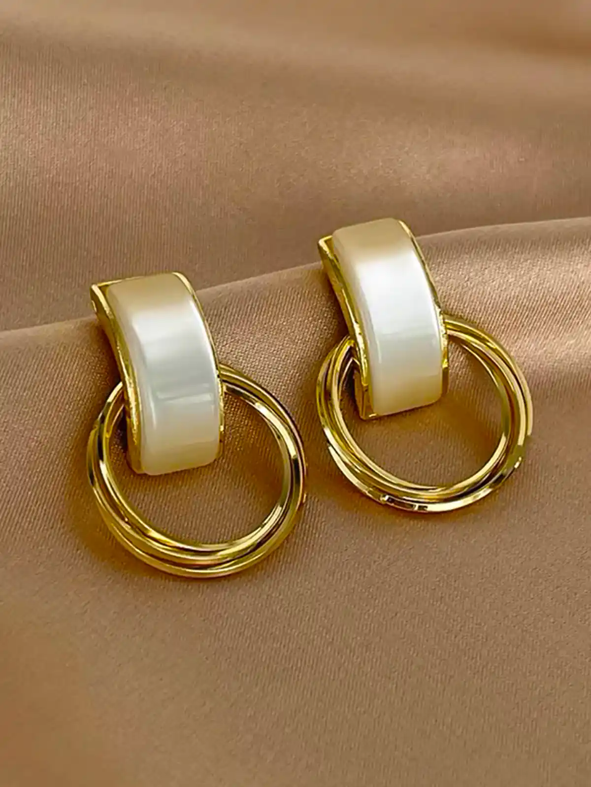 گوشواره طلا زیبا و جذاب