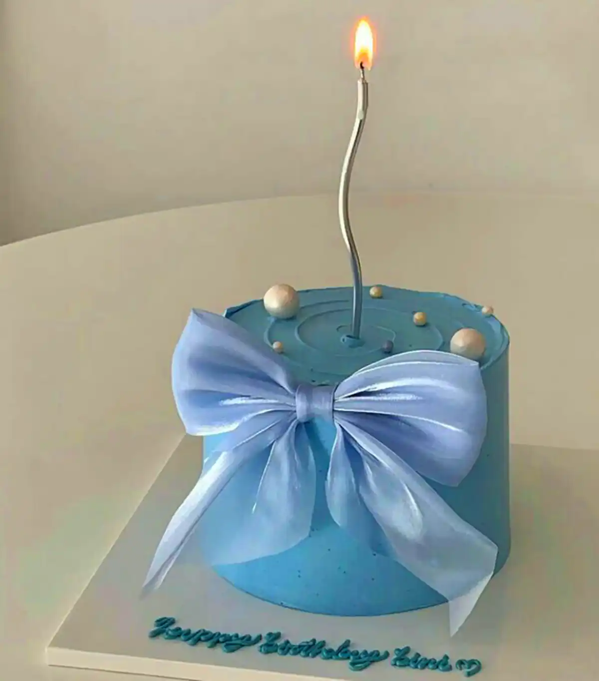 کیک مدل پاپیونی زیبا