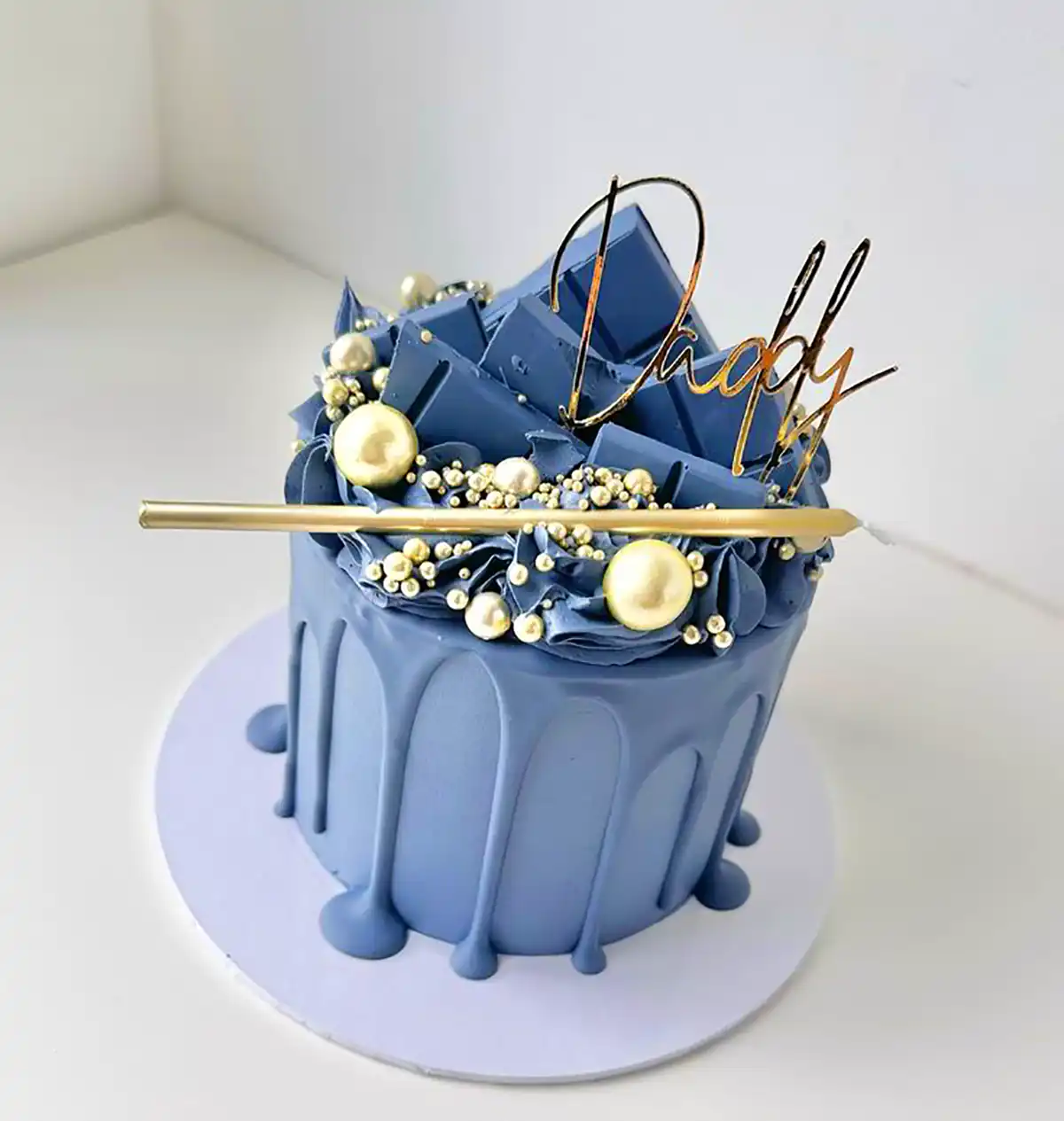 کیک با تم دخترانه زیبا