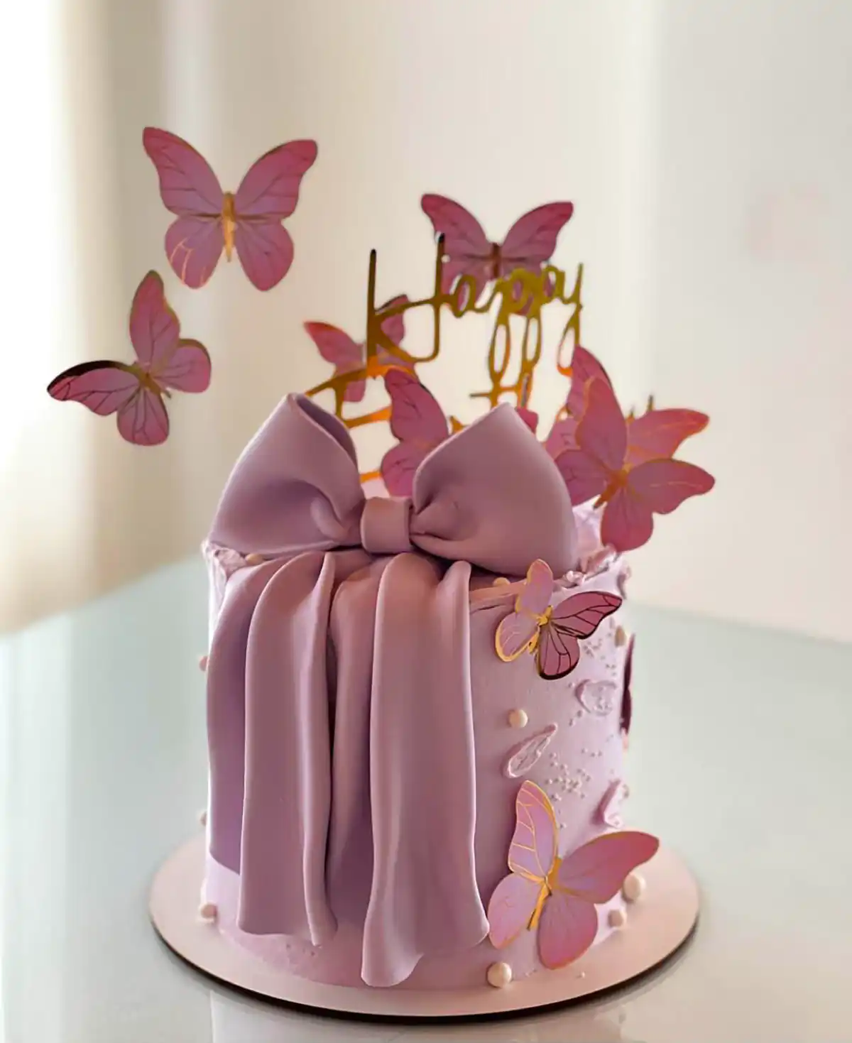 کیک با تم دخترانه زیبا