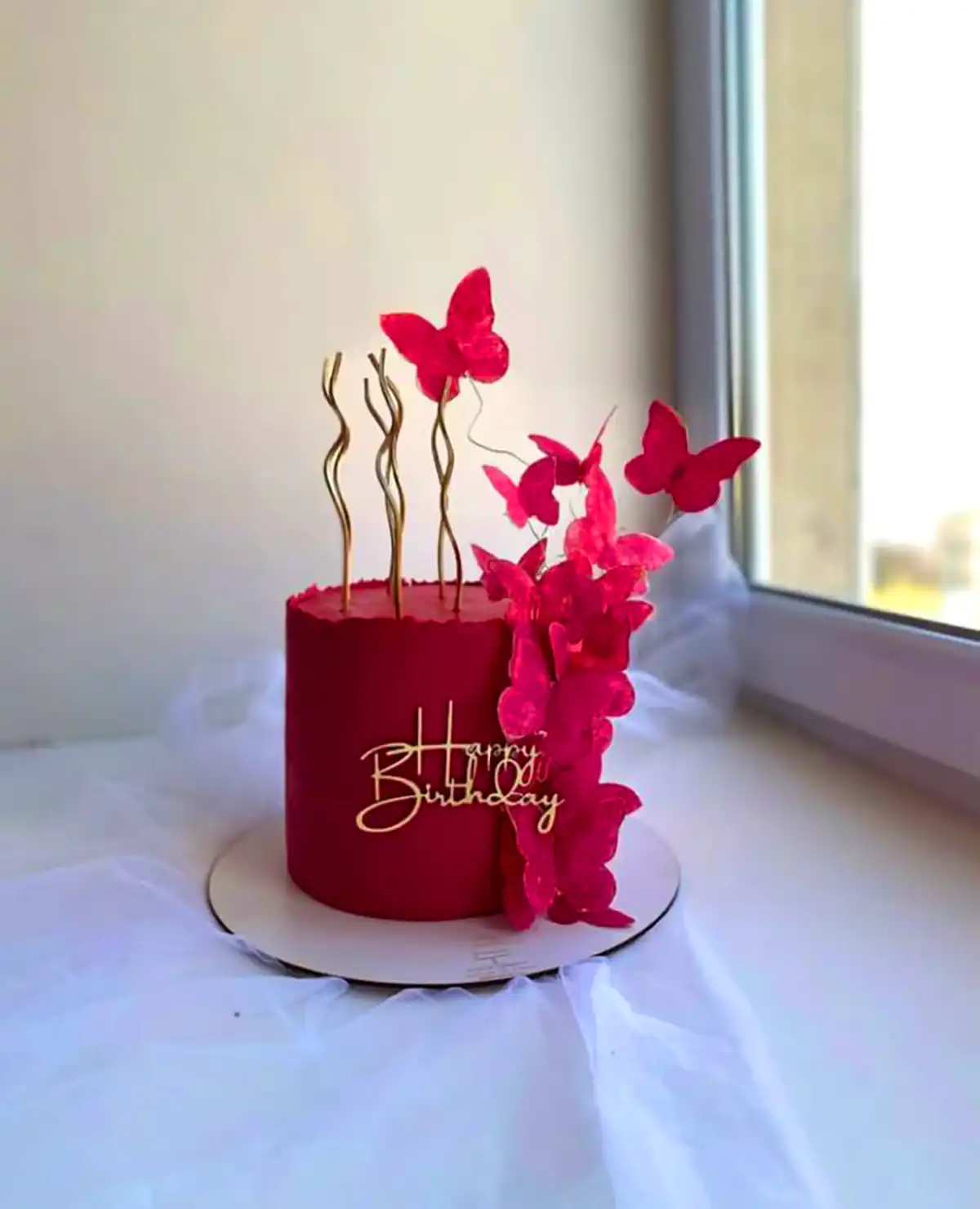 کیک با تم دخترانه زیبا