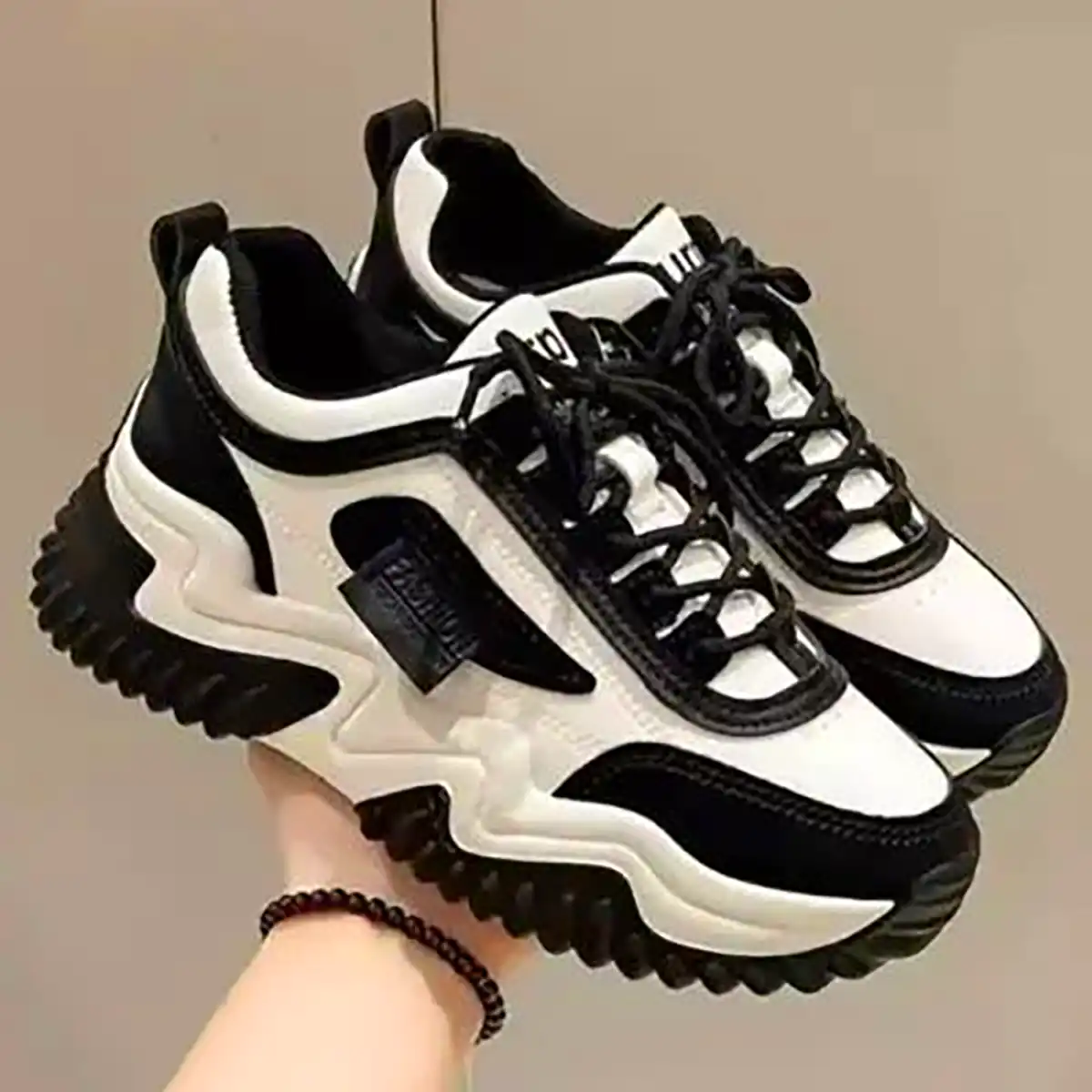 کتونی دخترانه زیبا و خفن 