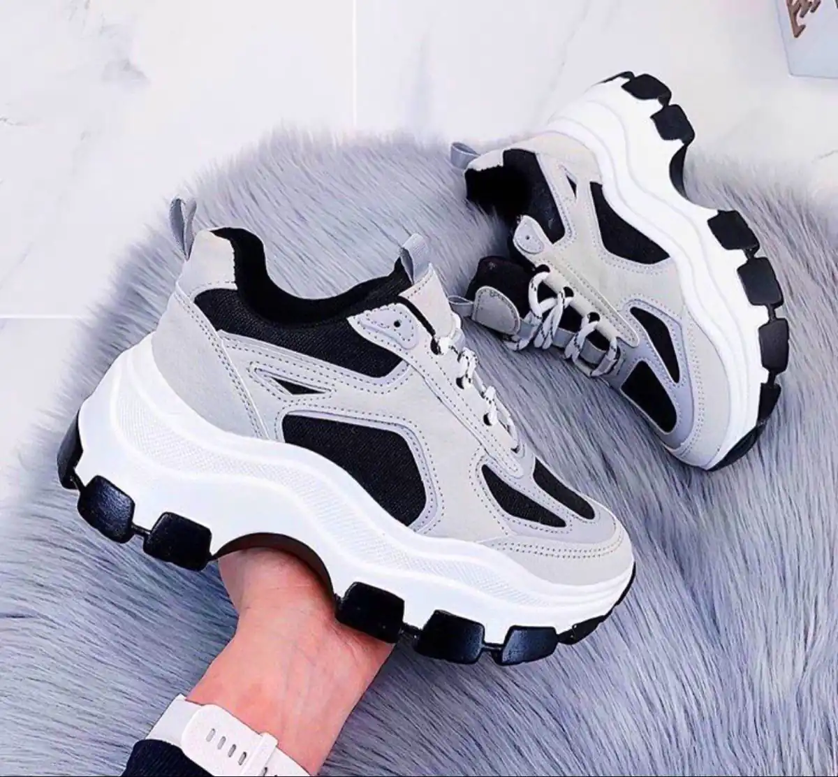 کتونی دخترانه زیبا و خفن 