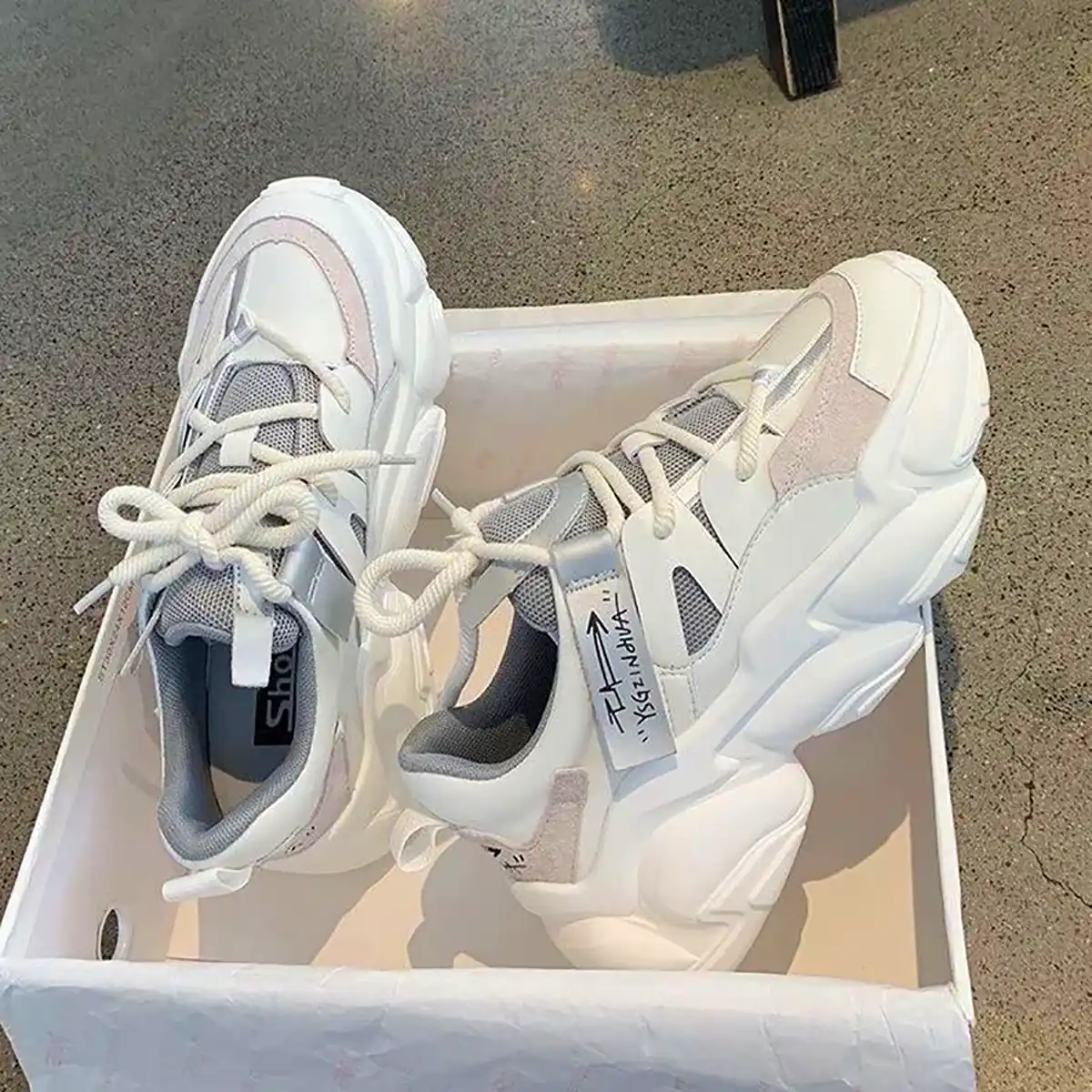 کتونی دخترانه زیبا و خفن 