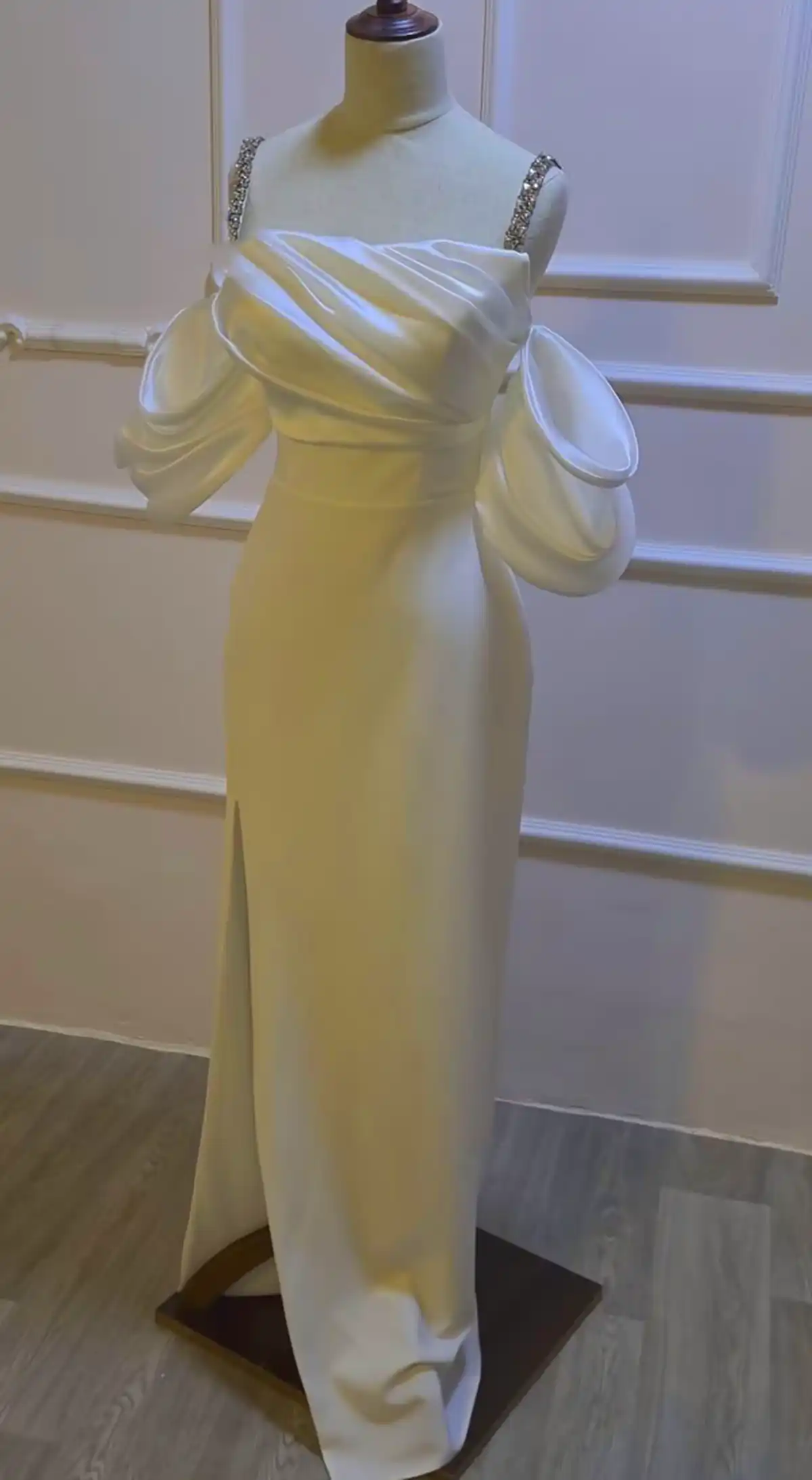 لباس مجلسی کلاسیک و زیبا