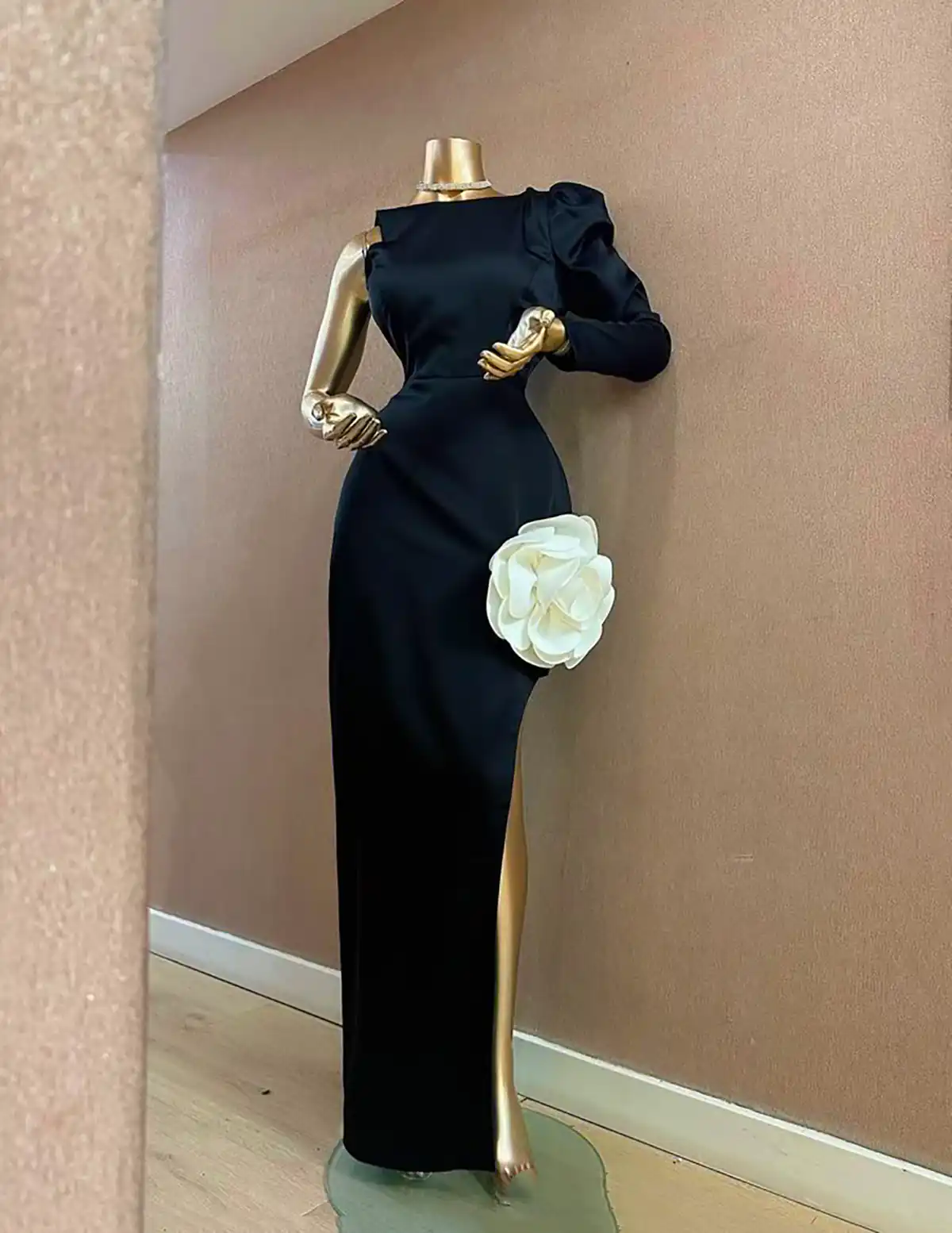 لباس مجلسی کلاسیک و زیبا