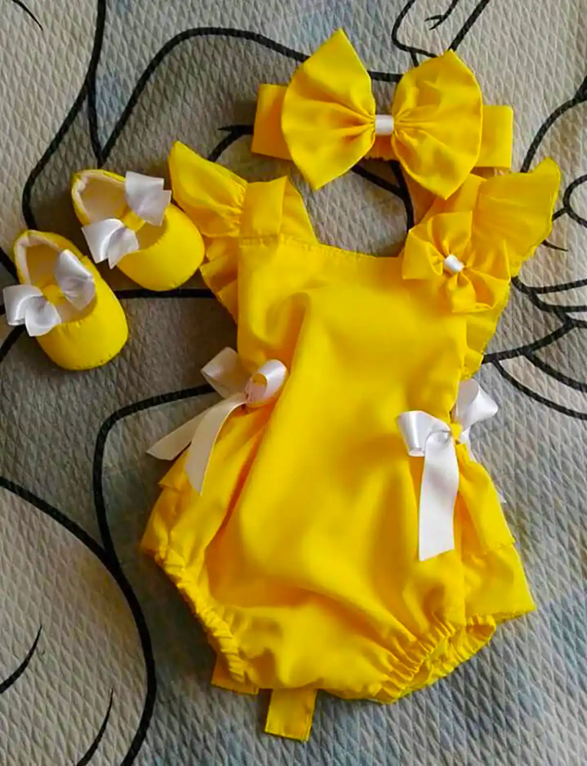 لباس مجلسی نوزادی ترند