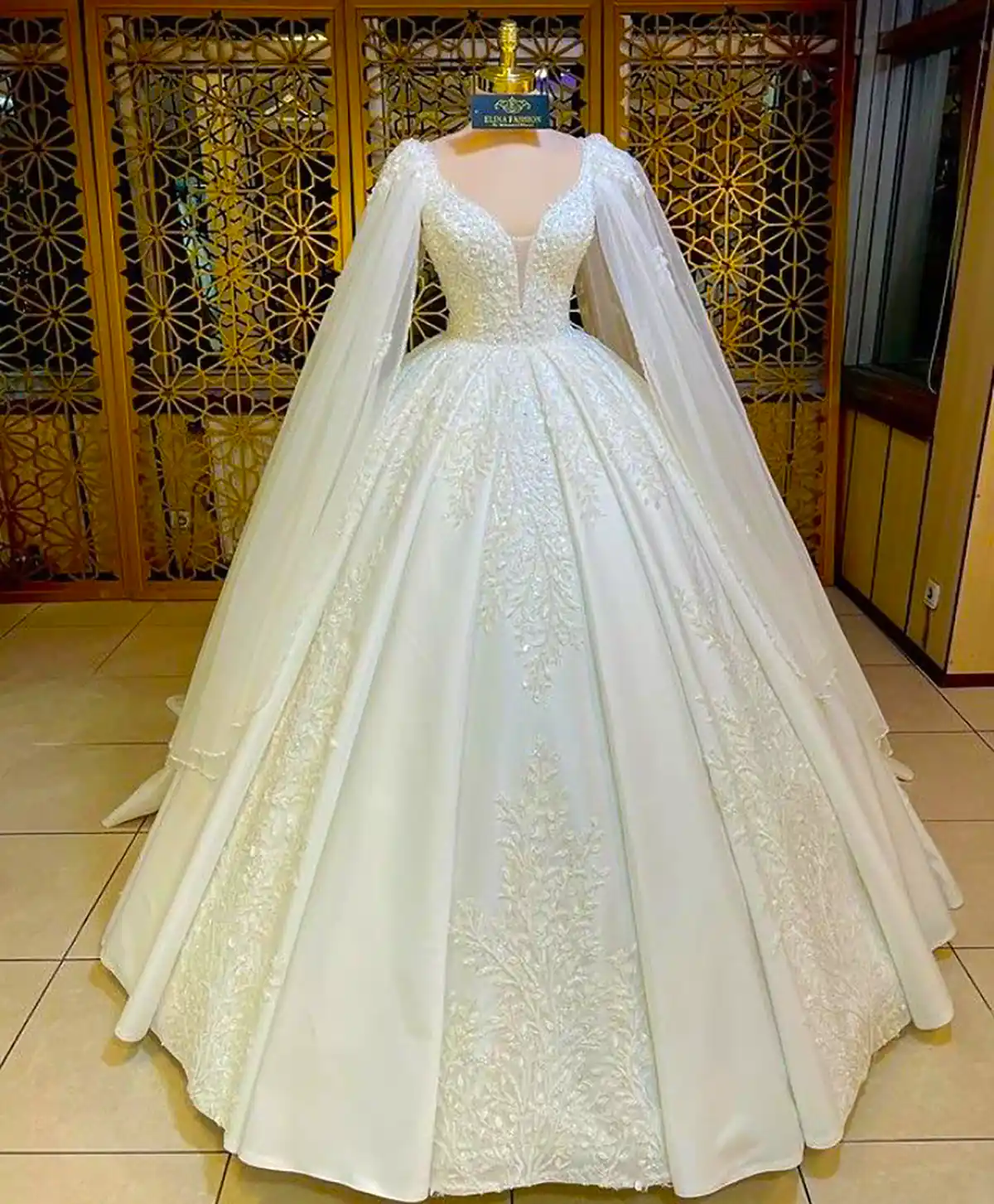 لباس عروس پف دار شیک و خاص