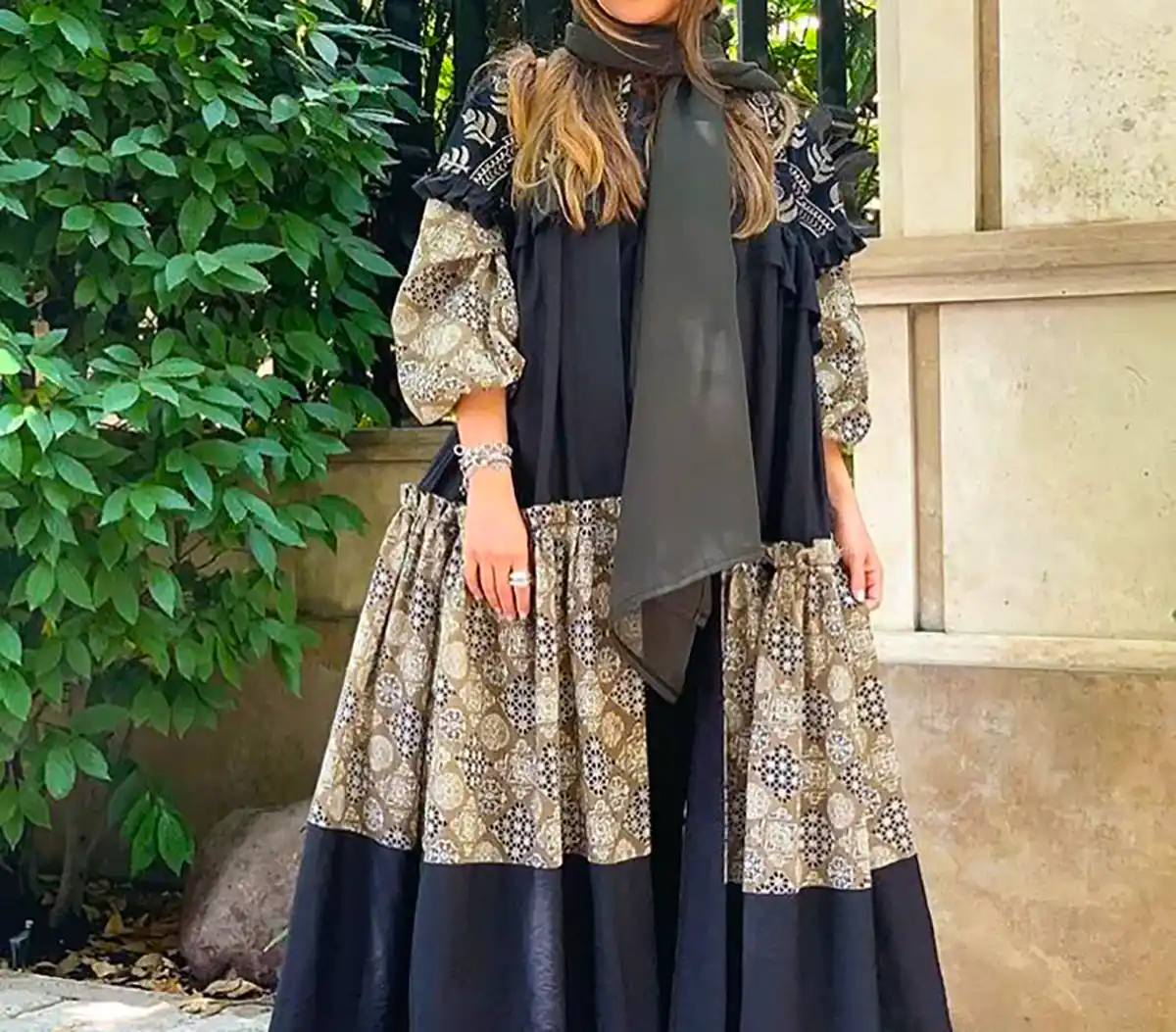 مانتو بلند چین دار شیک