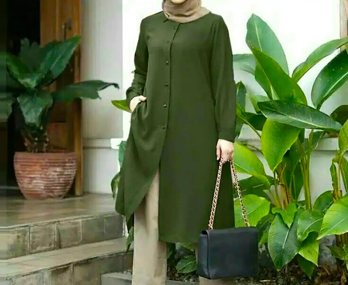 مانتو بلند دکمه دار شیک