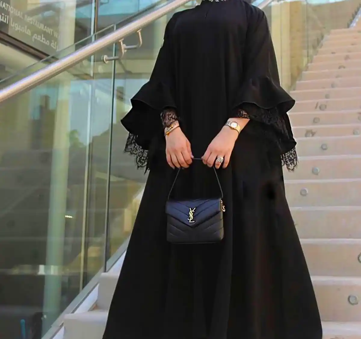 مانتو جلو بسته مشکی زنانه