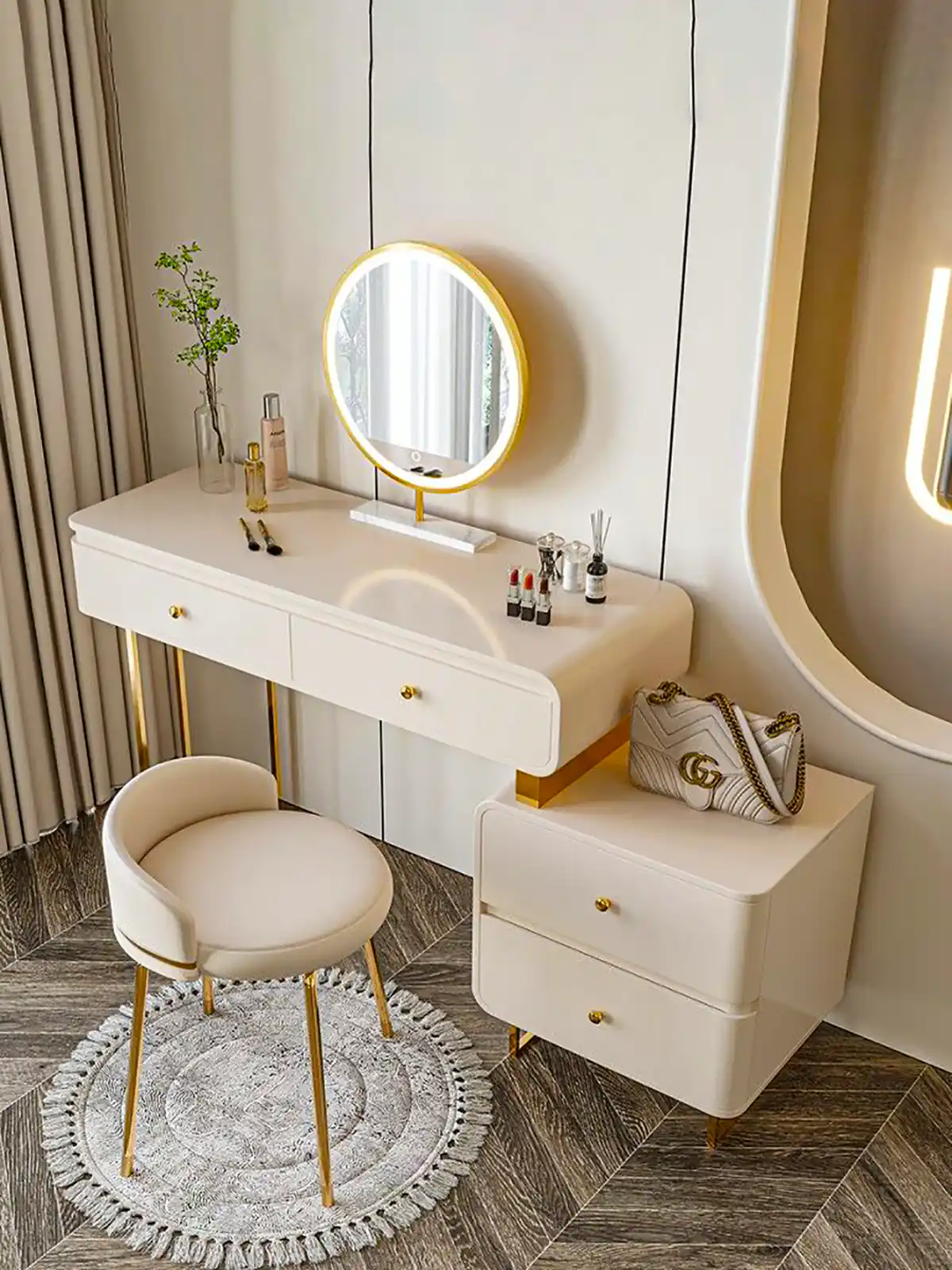 میز آرایش ترند و زیبا