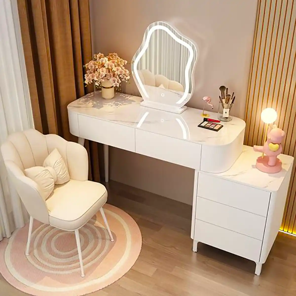 میز آرایش ترند و زیبا