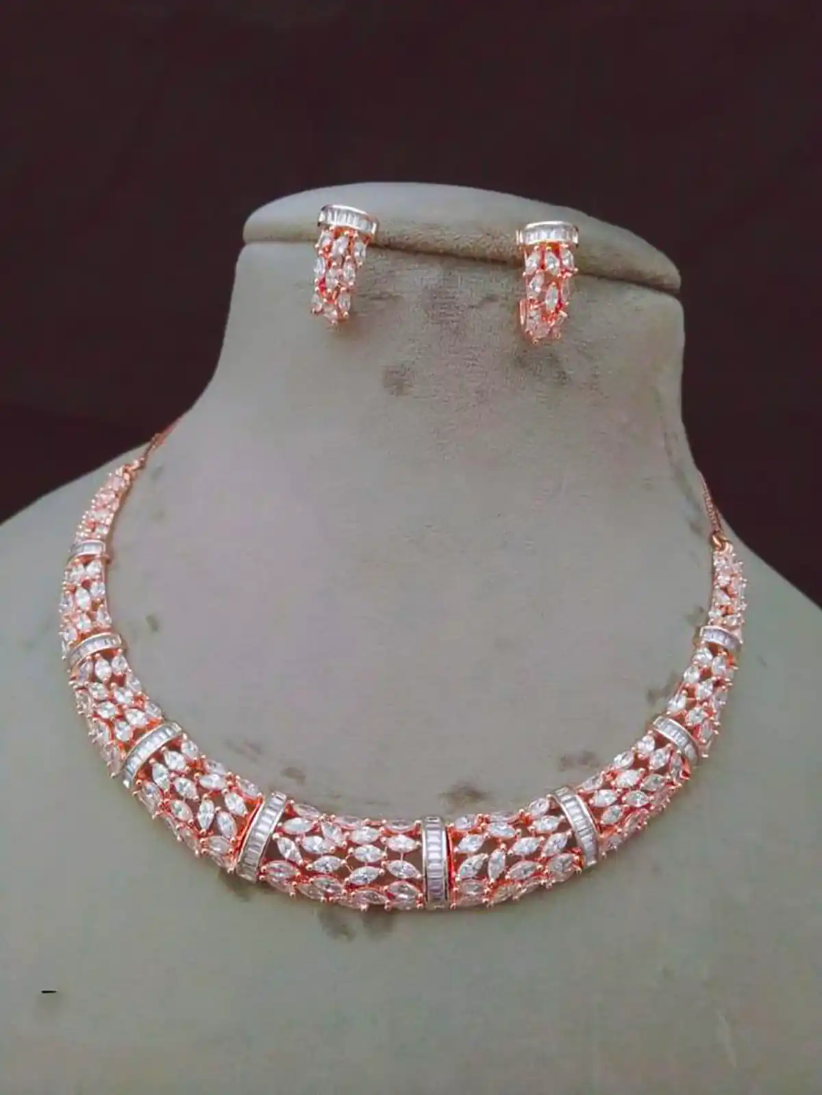 مدل چوکر طلا عروس