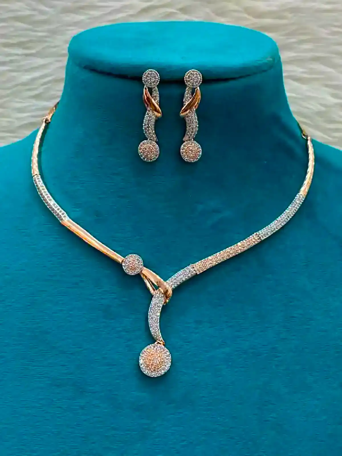 مدل چوکر طلا عروس