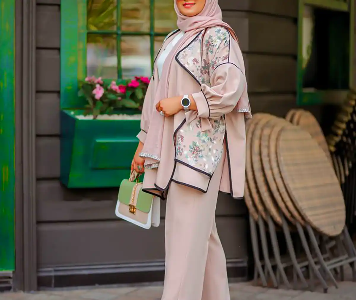 مدل مانتو زنانه کلاسیک