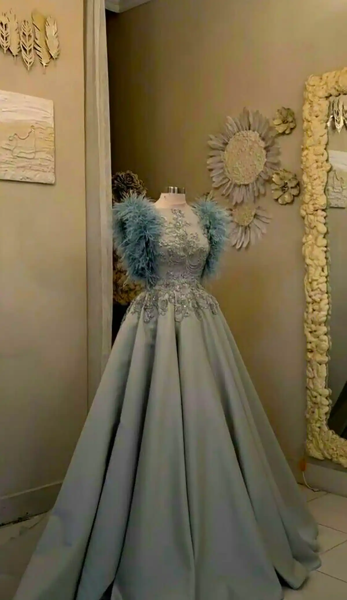 پیراهن مجلسی بلند زنانه