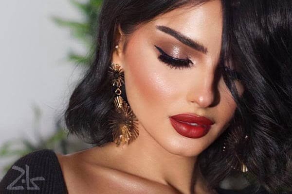 کدوم رنگ رژ لب بهم میاد؟ راهنمای انتخاب رژ لب مناسب رنگ پوست