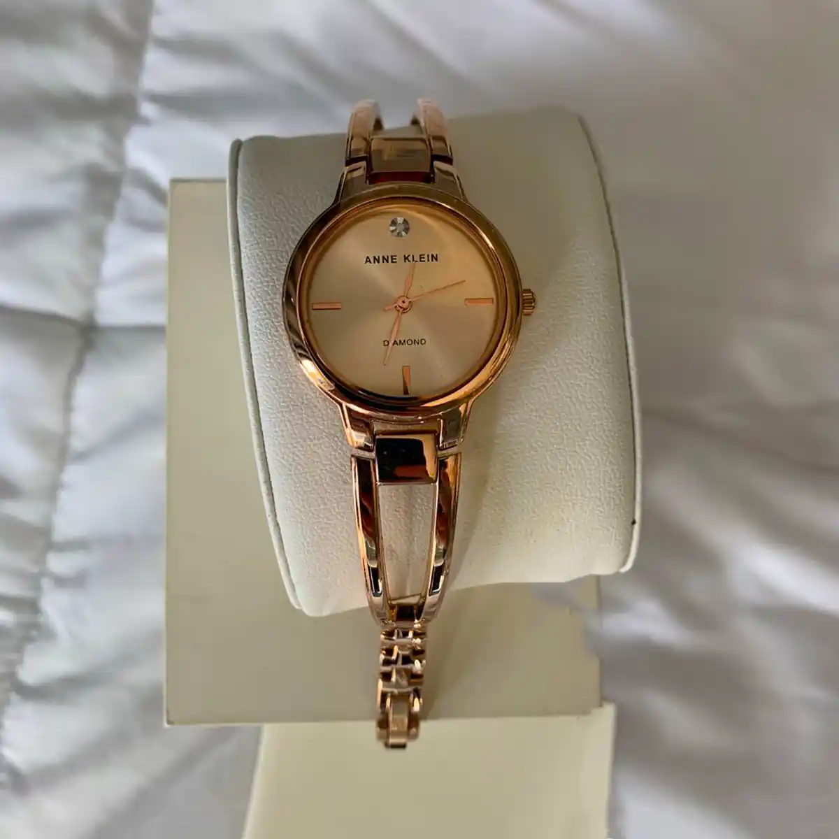 ساعت شیک و زیبا خاص