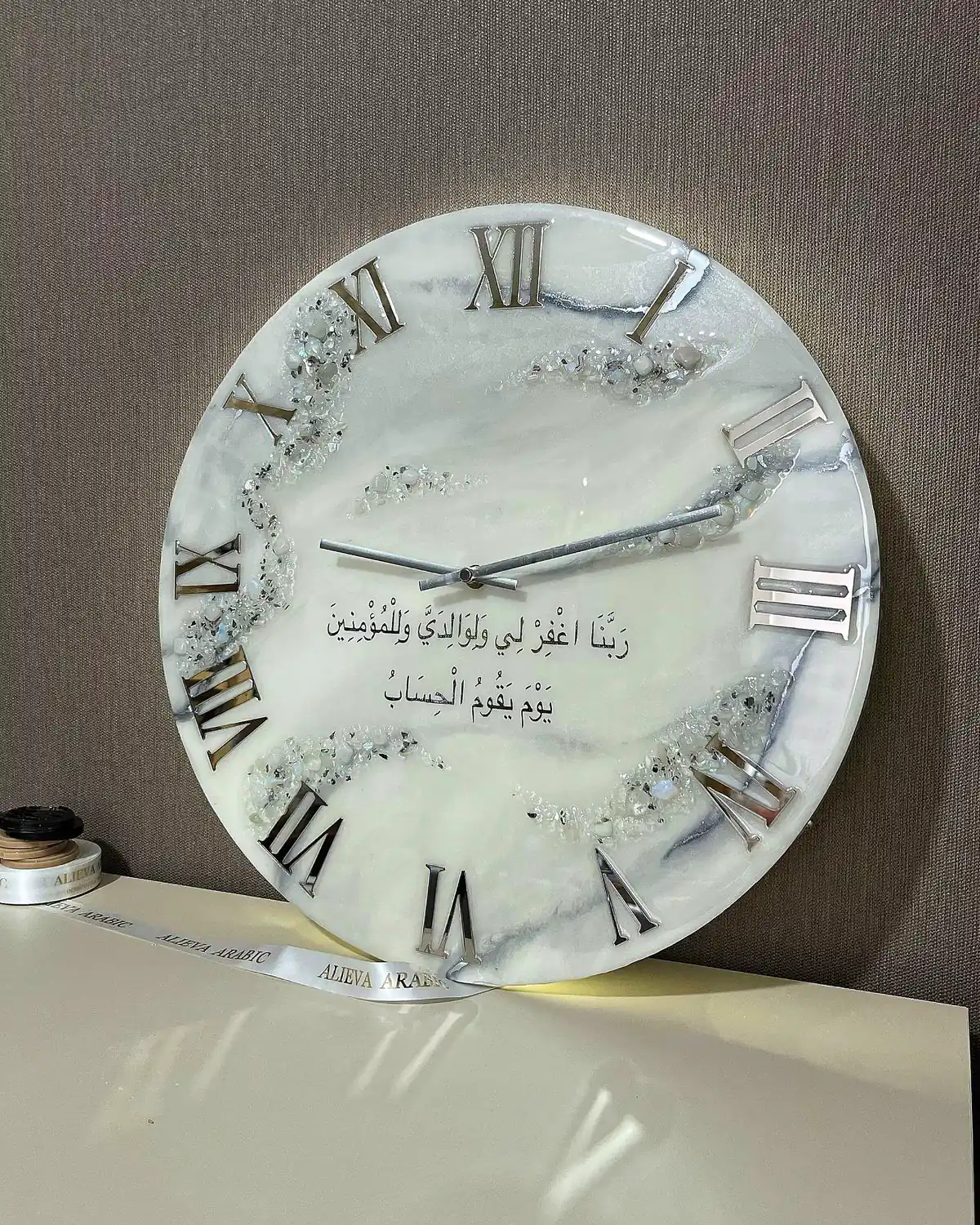 ساعت رزین دست ساز شیک