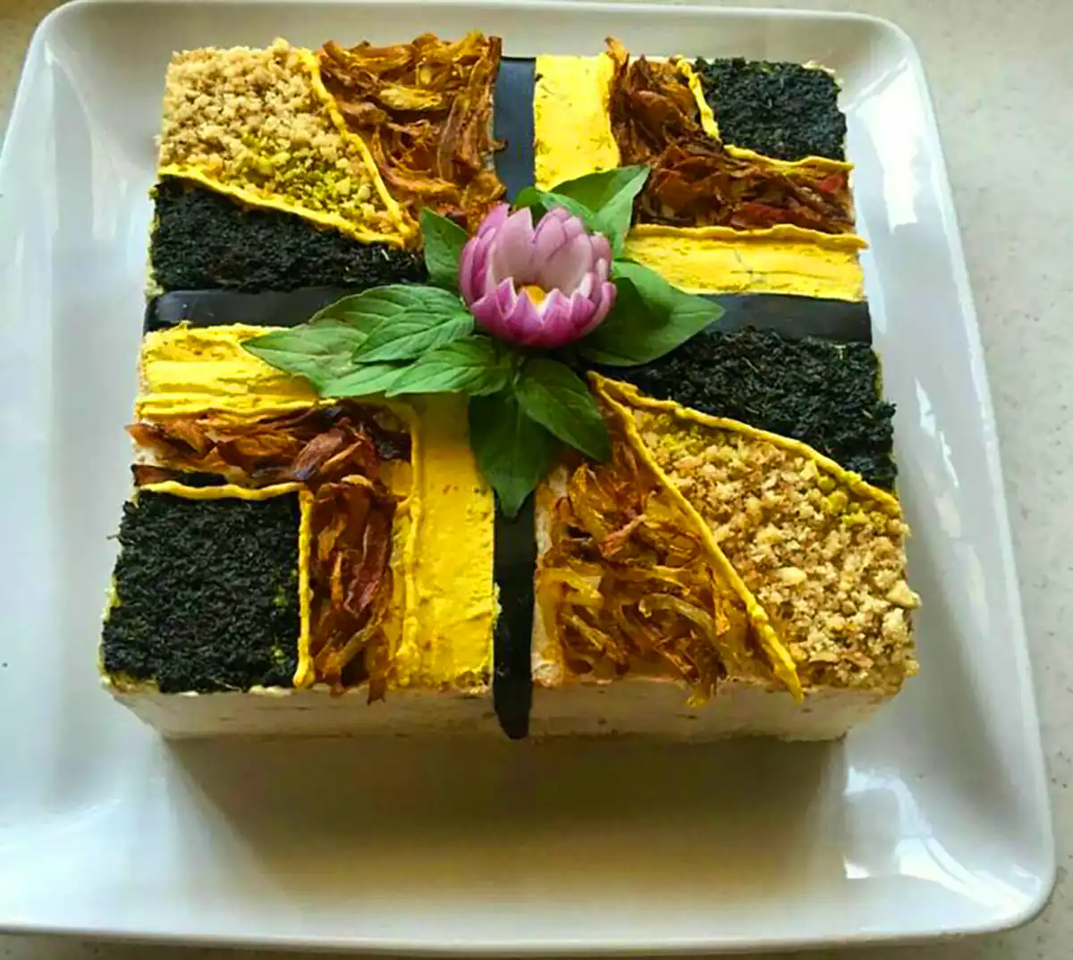 تزئین کشک و بادمجون مجلسی