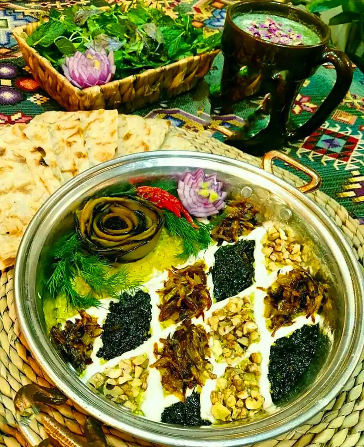 تزئین کشک و بادمجون مجلسی