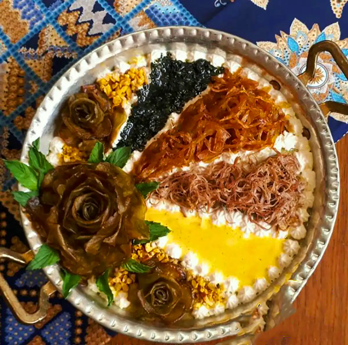 تزئین کشک و بادمجون مجلسی