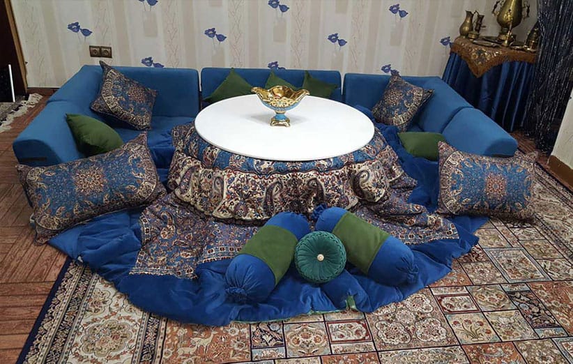 دکوراسیون سنتی؛ راهنمای چیدمان سنتی با صنایع دستی، گل و رنگ های مختلف