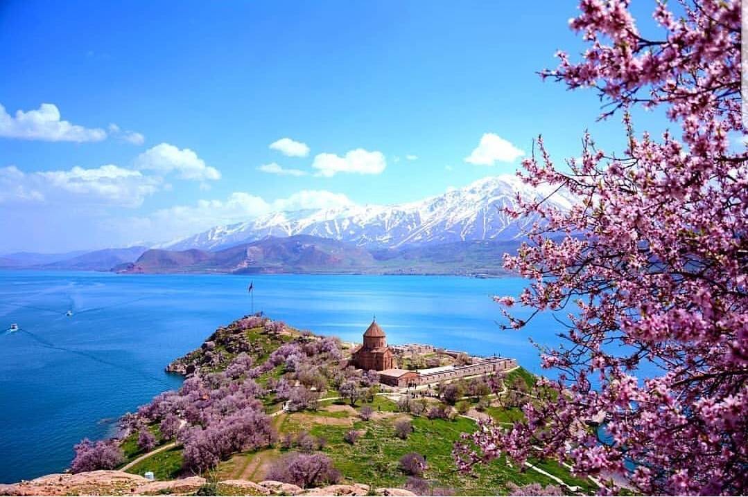 راهنمای جامع گردشگری شهر وان ترکیه و اطلاعات در مورد این شهر زیبا