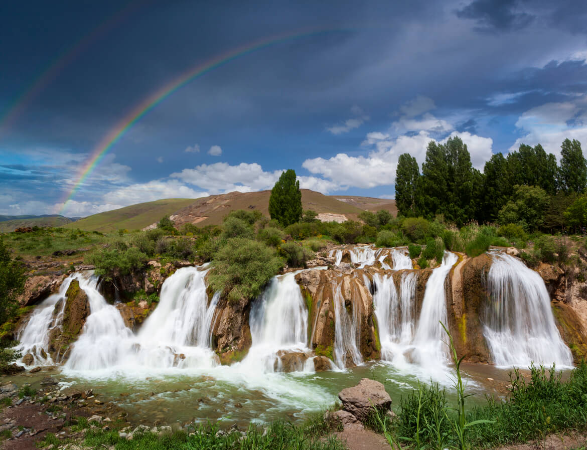 راهنمای جامع گردشگری شهر وان ترکیه و اطلاعات در مورد این شهر زیبا