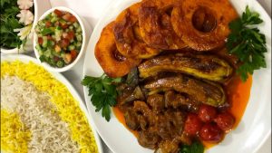 طرز تهیه خورشت بادمجان با گوشت و به خورش بادمجون مجلسی رستورانی